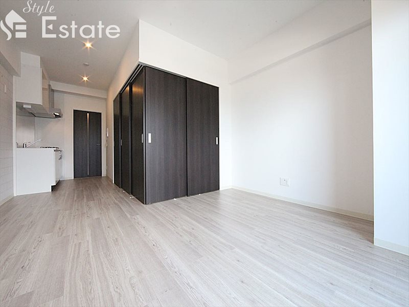 居室・リビング　内装