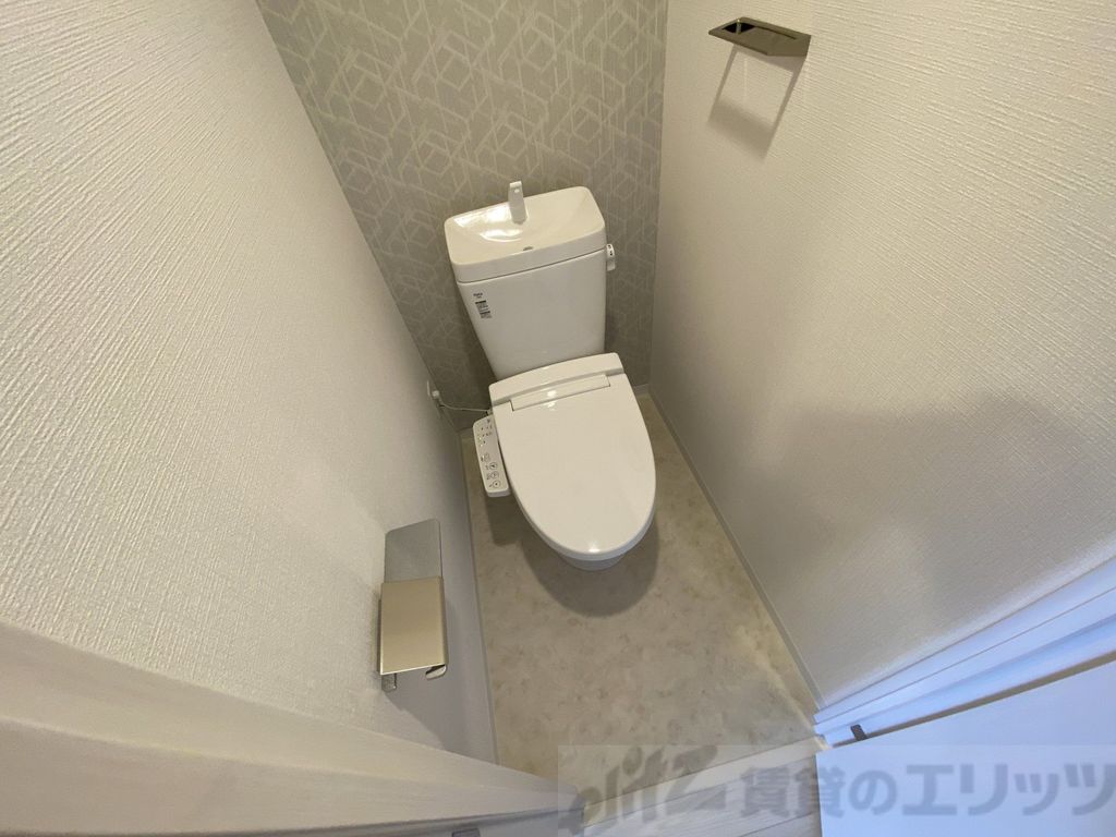 トイレ　トイレ