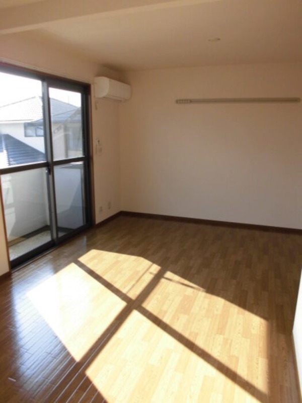 居室・リビング　図面と現状に相違がある場合には現状を優先