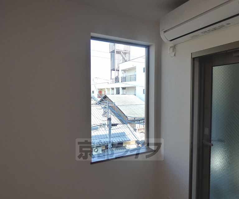 その他部屋・スペース　北向きの窓です。