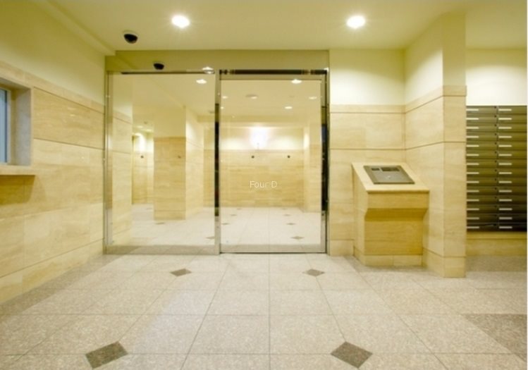 ロビー　★見学予約受付中★