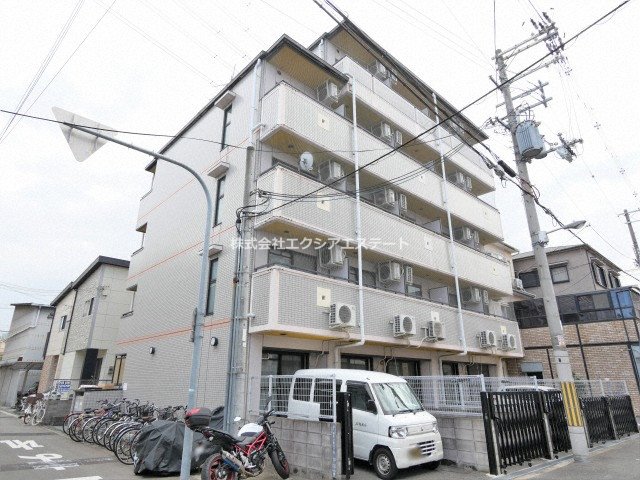 建物外観　オートロック付き