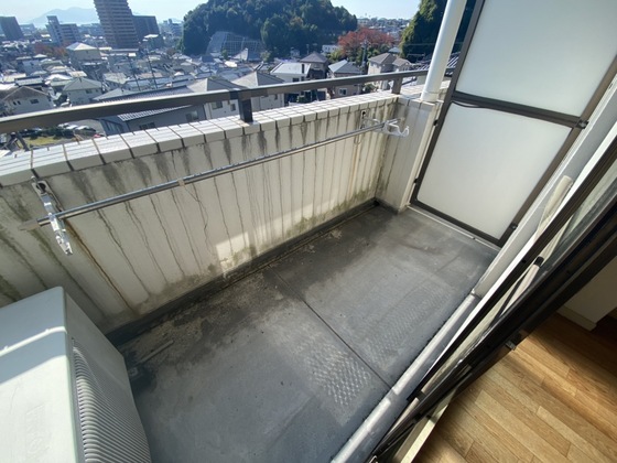 バルコニー　※別部屋の写真です