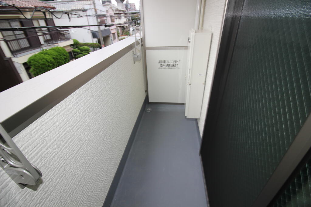 バルコニー　※同間取り別号室を撮影