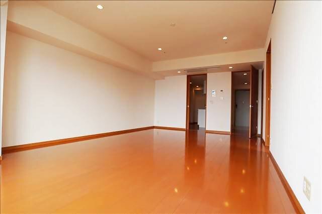 居室・リビング　写真は別の部屋です