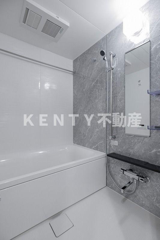 バス・シャワールーム　お風呂で日々の疲れを落としましょう