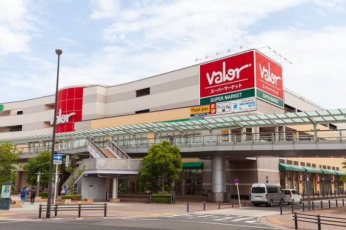 スーパー　バロー刈谷店（スーパー）まで1939m