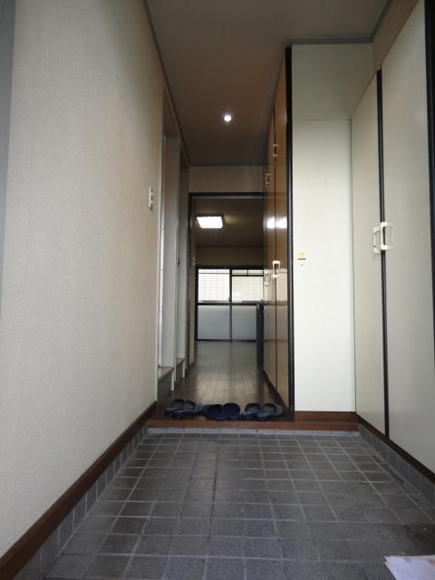 玄関　毎日通る玄関はこちらです