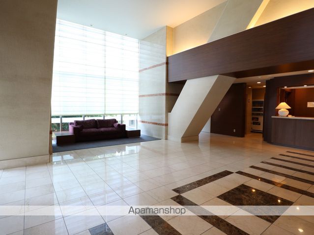 ロビー　ロビー