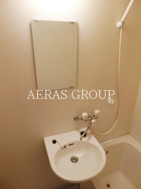 洗面設備　他部屋参考。