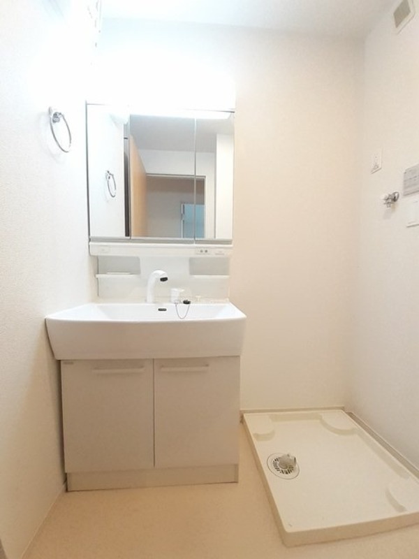 洗面設備　図面と現状に相違がある場合には現状を優先