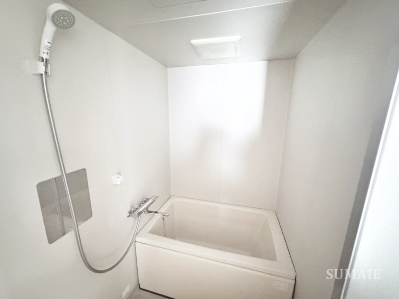 バス・シャワールーム　浴室です