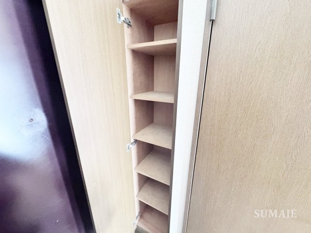 収納　シューズボックスです
