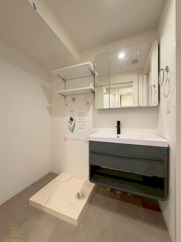 洗面設備　セレニテ東梅田アリエ