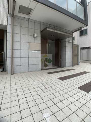 エントランス　エスティメゾン王子