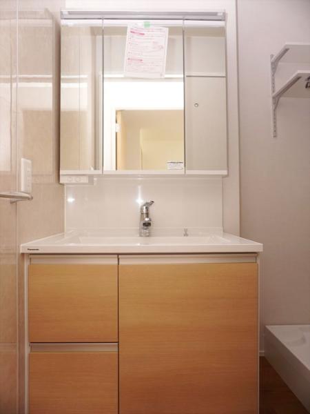 洗面設備　洗面所