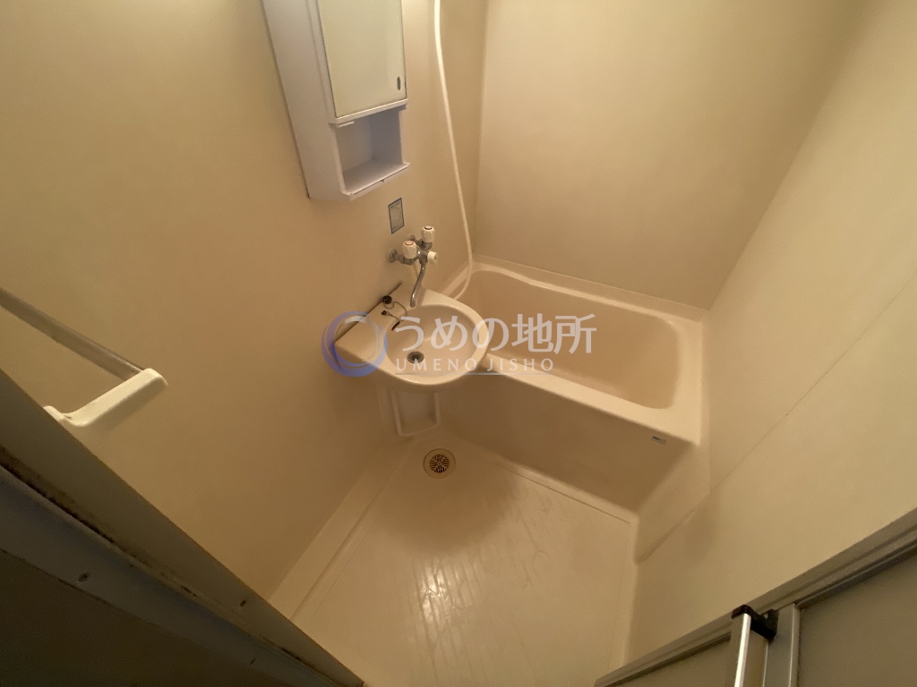 バス・シャワールーム　浴室