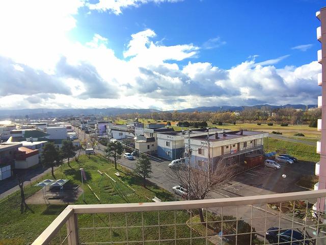 バルコニー　バルコニー