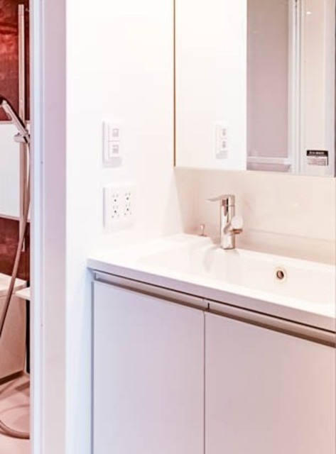 洗面設備　同仕様