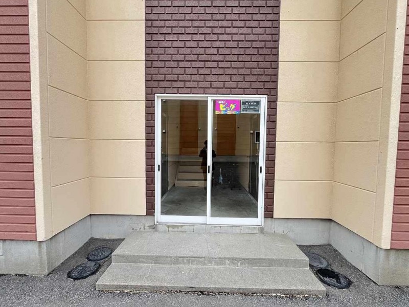 エントランス　エントランス