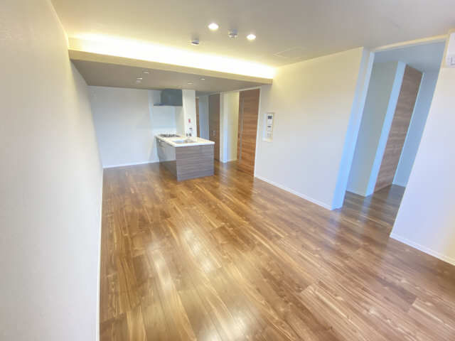 居室・リビング　間接照明もオシャレですね