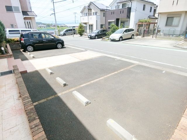 駐車場　☆駐車場☆
