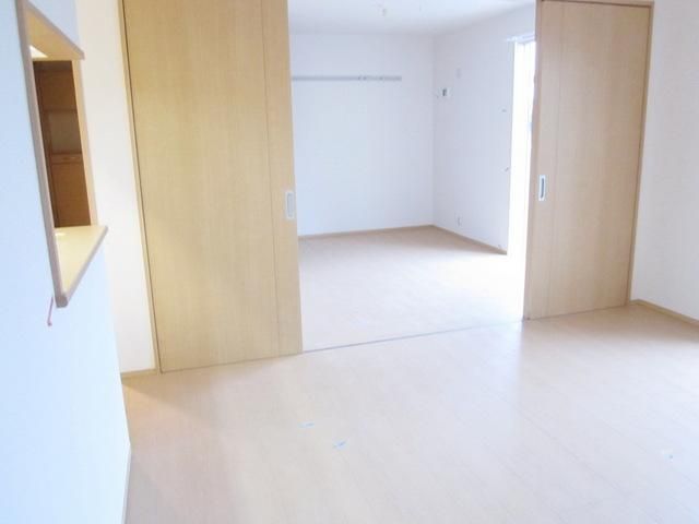 その他部屋・スペース　リビングと居室つなげて使えます