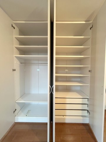 収納　★大型可動式収納★