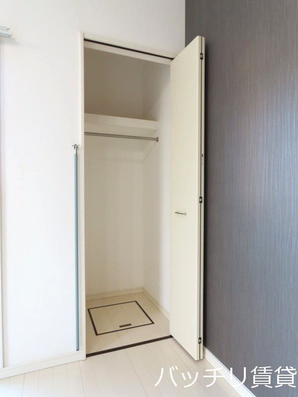 収納　同型タイプの為、現状を優先致します。