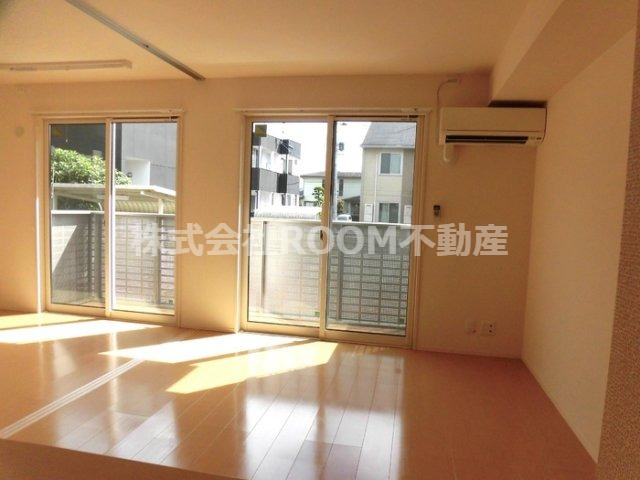 居室・リビング　使いやすい居間です