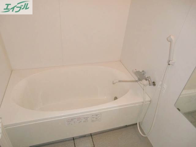 バス・シャワールーム　バスルーム