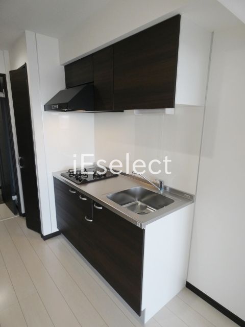 キッチン　２口コンロ付きです。