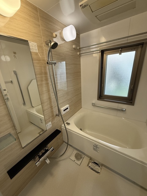 バス・シャワールーム