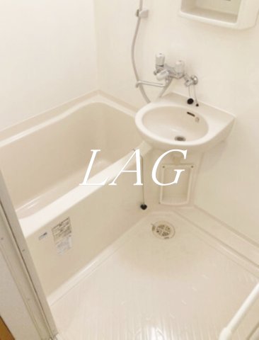 バス・シャワールーム　お風呂です。