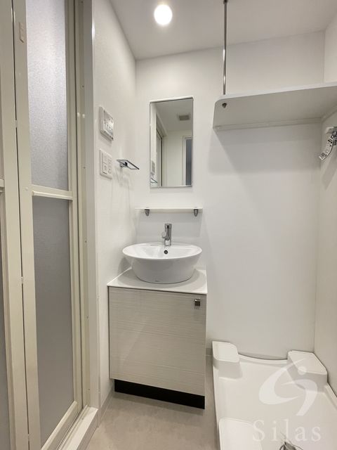 洗面設備　同仕様