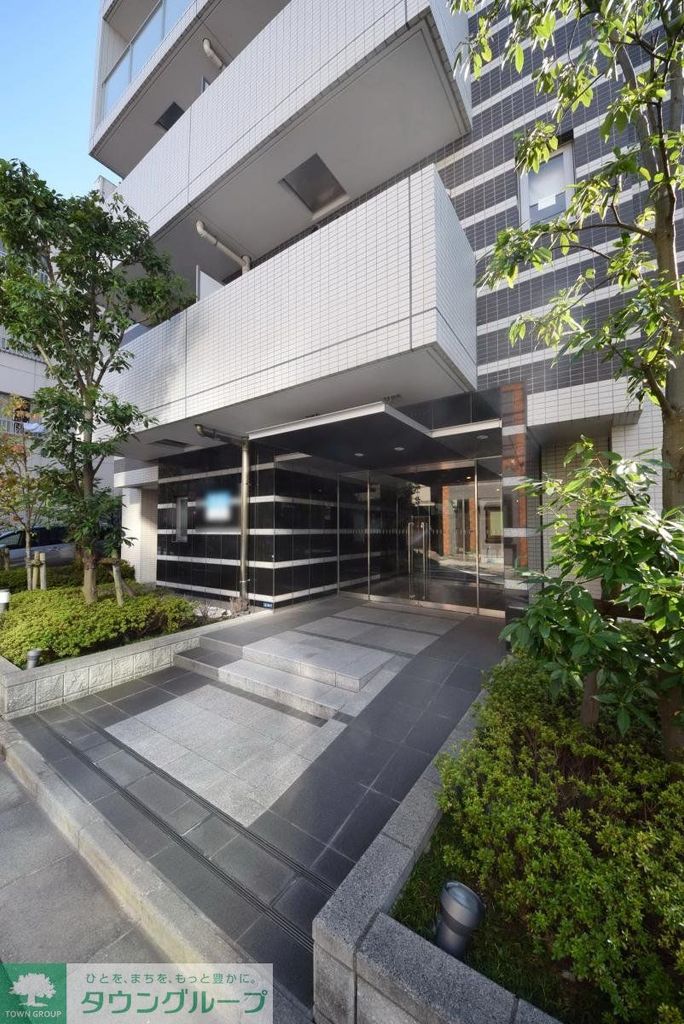 エントランス　外観