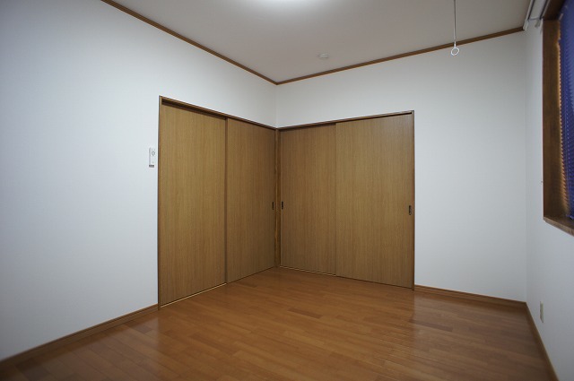 居室・リビング　洋室１