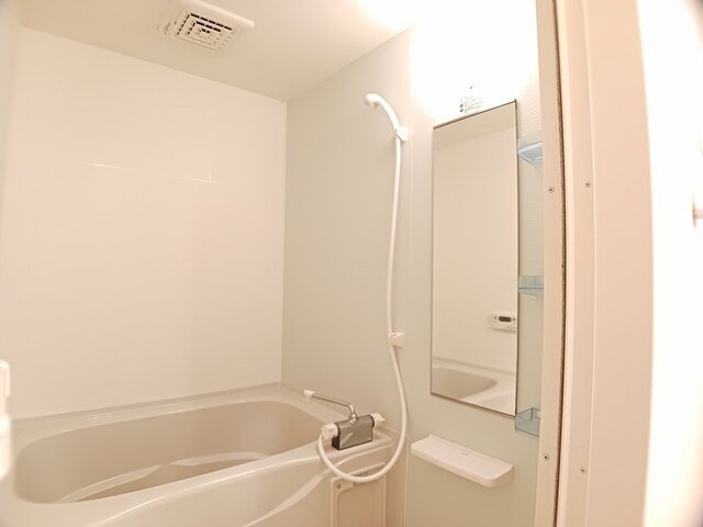 バス・シャワールーム　お風呂です