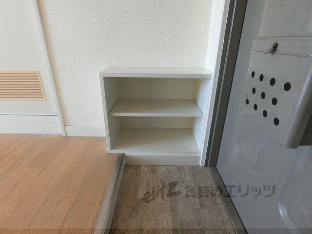 その他設備　下駄箱