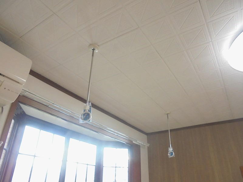 バルコニー　室内干し設備