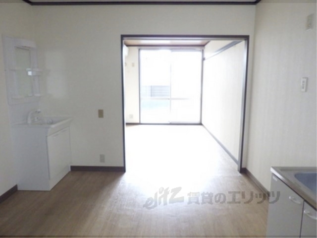 居室・リビング　リビング