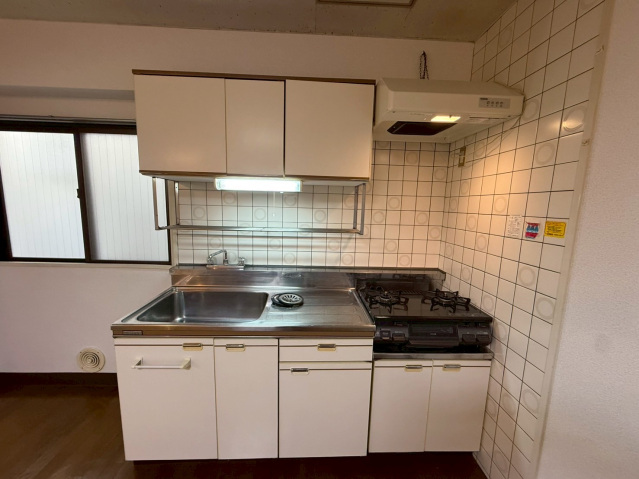 キッチン　写真は別のお部屋です。※現況を優先