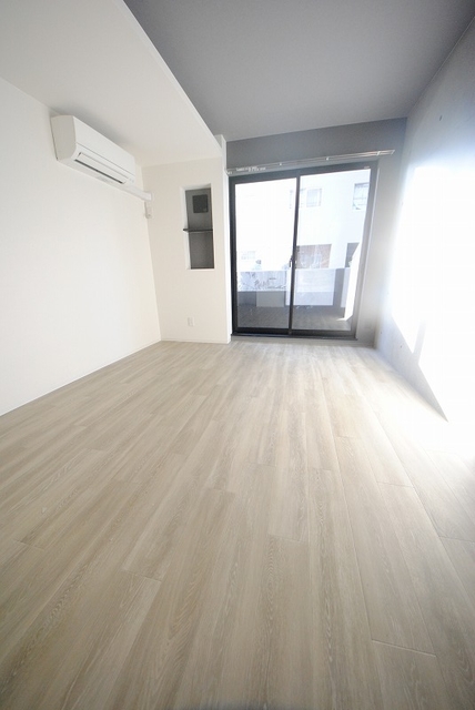 居室・リビング　写真は１０６号室