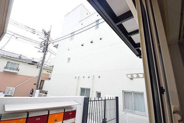 バルコニー　洗濯置場です