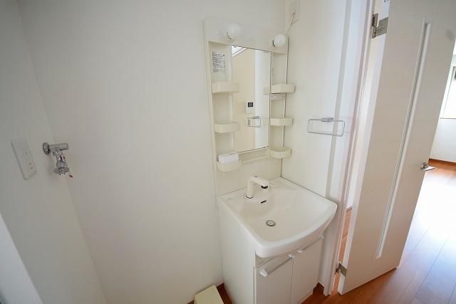 その他部屋・スペース　独立洗面台です