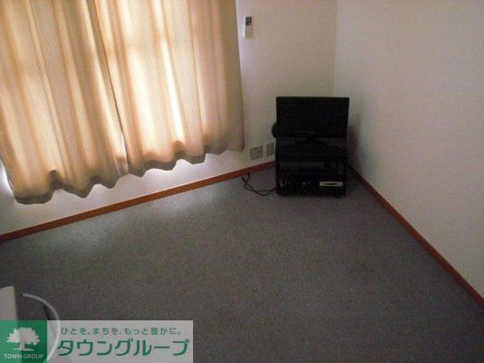 居室・リビング　1Fはフローリングになります。