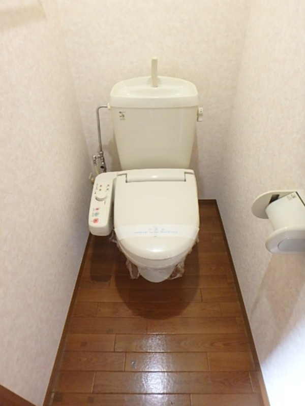 トイレ　図面と現状に相違がある場合には現状を優先