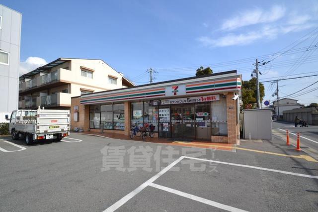 コンビニ　セブンイレブン　尼崎下坂部3丁目店（コンビニ）まで326m