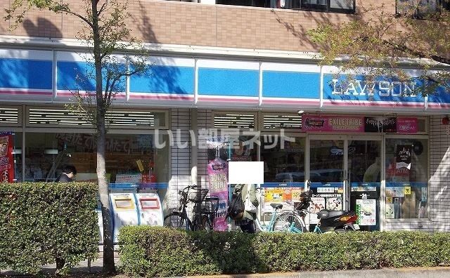 コンビニ　ローソン 練馬春日町三丁目店（コンビニ）まで489m