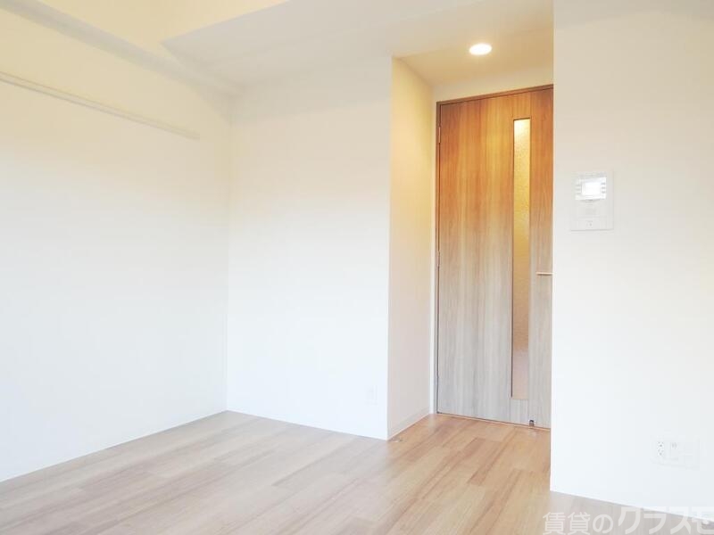 その他部屋・スペース　明るいお部屋で快適生活どうぞ。